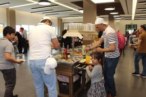 Başkan Çetin İnan Makina'nın Şenliğine Katıldı